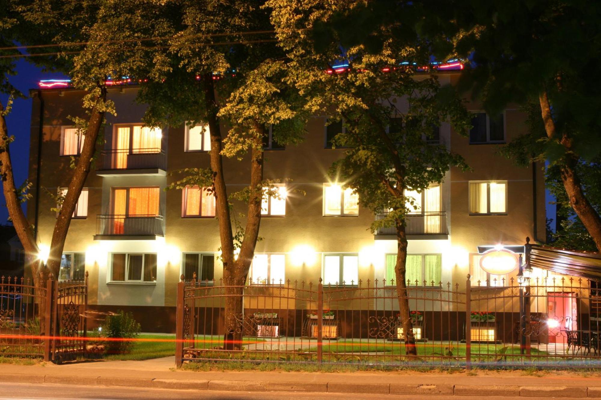 Tvirtove Apartment Vilnius Ngoại thất bức ảnh
