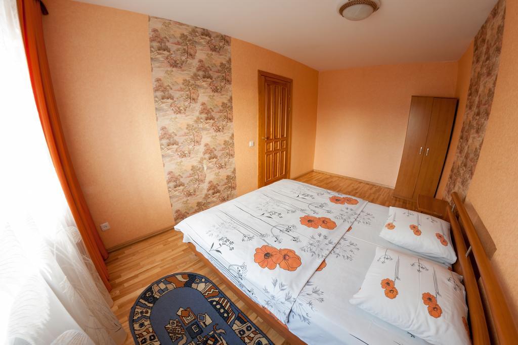 Tvirtove Apartment Vilnius Phòng bức ảnh